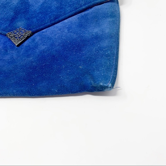๐5/$30 Vintage Blue Suede Envelop Clutch - Picture 4 of 9
